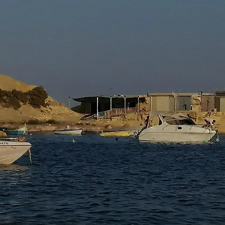 Kalkara's Seafront Flat 30mins From Valletta City! * Kalkara