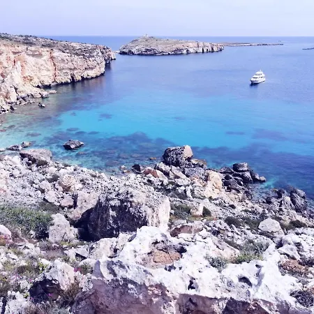 Kalkara's Seafront Flat 30mins From Valletta City! Διαμέρισμα